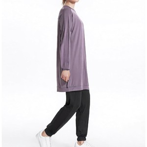 Conjunto de Dos Piezas para Mujer, Sudadera Holgada de Manga Larga, Estilo Deportivo para Todas las Temporadas, Pantalones Morados y Negros - Product Image 5
