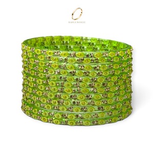 Charmants bracelets en verre kashmiri traditionnels à coupe émeraude en forme de goutte de pluie pour femmes, bijoux ethniques indiens pour mariage - Product Image 2
