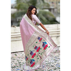 Sari de Seda Paithani Elite Weaves Lavender Pastel Peacock Lotus con Tejido Zari 650g, Ropa de Asia y las Islas del Pacífico - Product Image 4