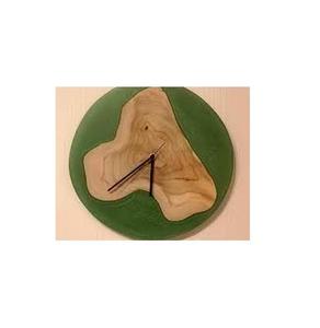 Horloge murale personnalisée en résine époxy et bois pour cadeau et décoration intérieure, pièce décorative artisanale de qualité supérieure pour restaurant et hôtel - Product Image 1