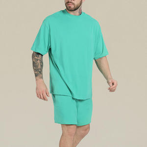 Conjunto de Camiseta y Pantalones Cortos Personalizados de Alta Calidad para Hombre, Estilo Urbano - Product Image 2