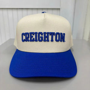 Casquette de baseball structurée en coton à 5 panneaux avec broderie au point de chaînette et logo personnalisé, fabriquée à l'usine Injae Vina, style sportif et formel - Product Image 1