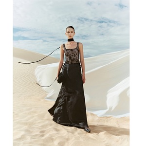 Vestido de Alta Costura para Mujer, Vestido Casual LUMINA SHEER LONG DRESS Vietnam, Sin Mangas, Corte en A, Maxi Vestido Elegante para Mujer - Product Image 4