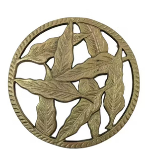 Socle rond décoratif en aluminium doré de qualité supérieure en forme de feuille d'érable à 3 pieds pour cuisine et restaurant - Product Image 4