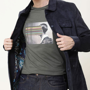 T-shirt imprimé pour homme en tissu doux avec un design urbain tendance, vêtement décontracté pour adulte. - Product Image 6
