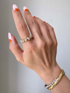 Anillo de Eternidad Estilo Francés con Moissanita Chapado en Oro de 18K para Mujer, Corte Marquesa, Engaste de Garras, Joyería Clásica para Boda y Compromiso - Product Image 2