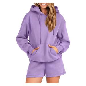 Ensemble deux pièces tendance pour femme : sweat à capuche ample et short en molleton de coton, idéal pour la vente en gros (OEM) - Product Image 2