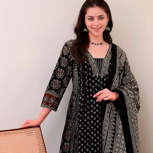 Conjunto de Kurta Anarkali, Pantalón y Dupatta de Rayón Estampado para Mujer, Ropa Étnica - Product Image 3