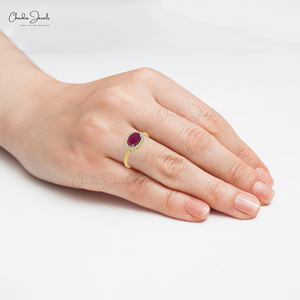 แหวนทองคำแท้ 14k ประดับทับทิมทรงกลมขนาด 7x5 มม. พร้อมเพชรทรงกลมขนาด 1 มม. รูปทรงฮาโล สำหรับงานแต่งงานและหมั้น ลดราคาพิเศษ - Product Image 5