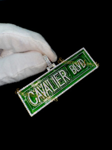 Lettre avec nom glacé personnalisé pour hommes, émail VVS Moissanite, collier Hip Hop personnalisé, pendentif bling pour bal de promo - Product Image 2