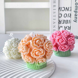 Vela de cera de soja novedosa de rosas al por mayor con forma de flor perfumada de vainilla hecha a mano respetuosa con el medio ambiente bajo MOQ hogar Diwali Pascua Ramadán - Product Image 1