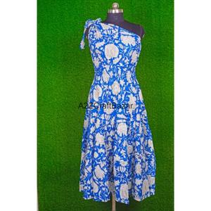 Robe midi multicolore florale 100 % coton, asymétrique à une épaule, pour femme, style décontracté, tendance et très vendue pour l'été - Product Image 1