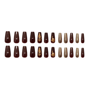 24 pièces de faux ongles en ABS brillant, couleur ambre doré, forme amande, embossés, style français, pour femmes, avec colle - Product Image 3