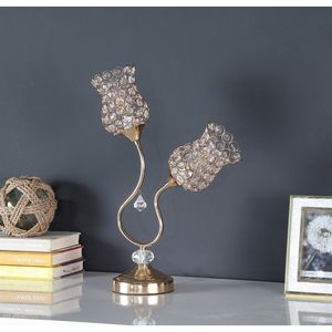 Lampe de table en métal doré rose de 18,75 po avec 2 motifs floraux en forme de trompette - Product Image 2