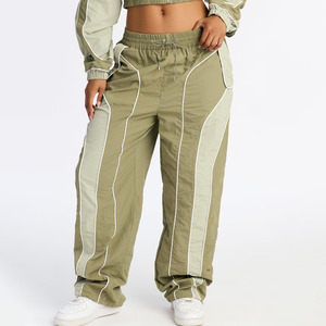 Customized 2 Piece Women's Striped Sports Tracksuit <b>Set</b> Summer Breathable Full Length Polyester Athletic Crop Top Wide Leg Pants - Product Image 4