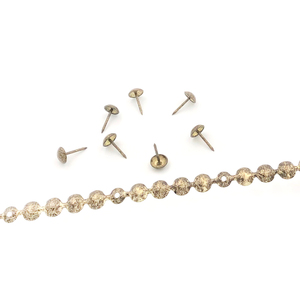 Bandes de clous de rembourrage continus en fer nickelé de 9,5 mm, bandes de clous <span class=keywords><strong>pour</strong></span> tapisserie, <span class=keywords><strong>pour</strong></span> projets d'ameublement, fourniture directe d'usine - Product Image 4