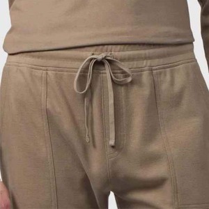 Shorts en molleton pour homme de très haute qualité, 100% coton bio, style jogger, 2 tons, streetwear, coupe ample, hip hop. - Product Image 5