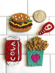 Breloques de sac brodées de perles de rocaille, style créateur, design personnalisé, avec perles - Product Image 4