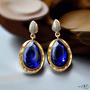 Pendientes colgantes de circonia cúbica de cristal azul de lujo para mujer para boda o compromiso - Product Image 4
