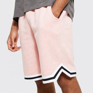 Shorts de basketball légers pour hommes en maille, couleur unie, séchage rapide, respirants, taille élastique, sur mesure, haute qualité, 100 % polyester, tendance - Product Image 3