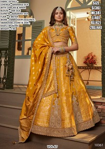 Lehenga Choli Tradicional de Seda Banarasi Bordado Rajwada, Largo hasta el Suelo, para Bodas y Fiestas, con Características de Secado Rápido y Protección Solar - Product Image 4