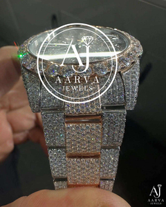 Montre à quartz Moissanite Iced Out en acier inoxydable, montre-bracelet analogique de luxe entièrement sertie avec affichage de la date, unisexe - Product Image 3