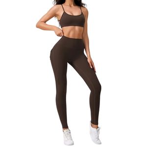 Conjunto Deportivo Personalizado al por Mayor para Mujer, Talla Grande, Leggings Impermeables con Efecto Levanta Glúteos y Sujetador Deportivo Acanalado para Yoga y Entrenamiento - Product Image 2