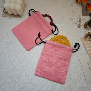 Sac cadeau en jute de qualité supérieure avec soufflet pour un espace de rangement supplémentaire - Product Image 4