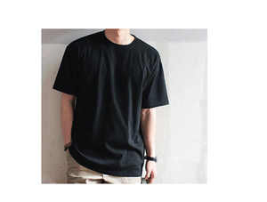 เสื้อยืดแขนสั้นสีพื้นเรียบง่ายแฟชั่นสีดำและสีขาวสำหรับผู้ชายและผู้หญิง ออกแบบโลโก้ตามสั่ง OEM - Product Image 3