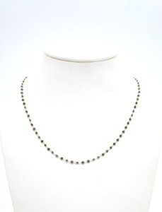 สร้อยคอเพชรแท้ทรงอินฟินิตี้ ทองคำแท้ 18K สีเหลือง ประดับเพชรทรงบริลเลียนท์แบบฝังขอบ ด้วยโซ่หรูหราแบบ The Yard - Product Image 2