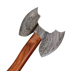 Hache à double tête Viking de qualité industrielle supérieure en acier Damas, personnalisée pour le camping, par Steel Craft International - Product Image 5