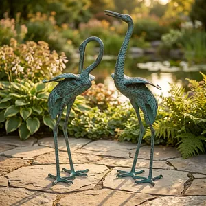 Sculpture de grue en aluminium coulé vert, paire de statues d'oiseaux modernes, figurine décorative personnalisable avec logo pour jardin, patio, maison - Product Image 6