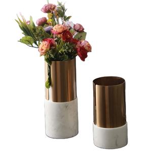 Florero Moderno Minimalista de Metal, Florero Decorativo Elegante para Mesa, Centro de Mesa de Lujo para Sala de Estar y Comedor - Product Image 1