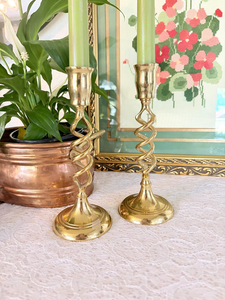 Elegant Handmade Durable Iron Gold Polished Spiral Twist Taper Candlestick Holder Set 2 Modern <b>Barley</b> Twist Candle Stand Home - Product Image 3