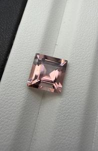 Gemas Naturales de Shamim, Morganita, 2.23 Quilates, Corte Baguette de 8x8 mm, Color Rosa Bebé, Piedra Suelta, India, Joyería Genuina - Product Image 2