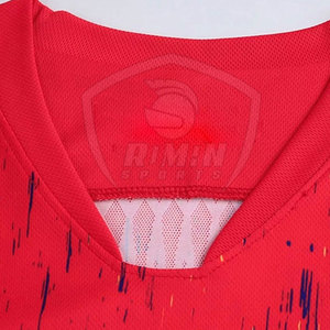 Nouvelle arrivée, prix bas, uniforme de football, best-seller, design personnalisé, vente chaude, 100% polyester, uniforme de football à prix bas - Product Image 2