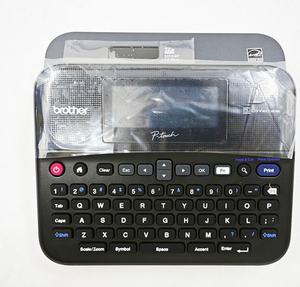 Impresora térmica Brother PT-D600 con etiquetas de 24 mm, impresora de etiquetas conectada a PC, impresora térmica directa - Product Image 1