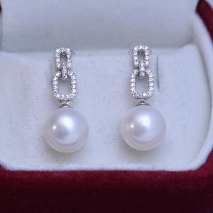 Pendientes de Perlas Redondas Blancas de Agua Dulce de 10-11 mm sobre Plata S925, Juego Completo, Luz Intensa y Pequeñas Imperfecciones, Versión Coreana - Product Image 4