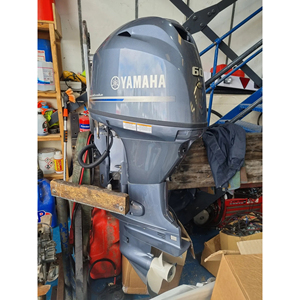 Motor fuera de borda Yamaha profesional de 60HP diseñado para uso marino potente y con una fiabilidad operativa duradera. - Product Image 3