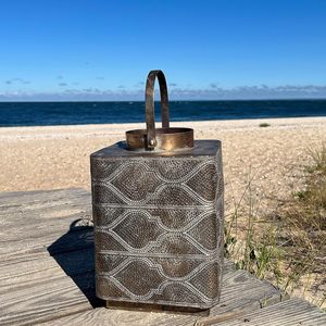 Antique Premium Qualité Métal Laiton Bougeoir Lanterne Durable De Luxe Carré Trou Gravé Verre pour Noël Décoration de La Maison - Product Image 4