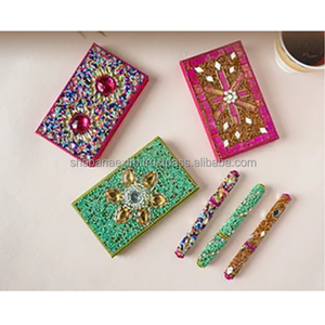 Mini carnet de notes noir artisanal avec paillettes et stylo, idéal pour le journal de voyage et l'usage personnel, magnifique carnet perlé pour cadeau - Product Image 2