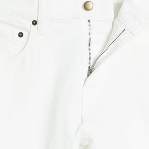 Pantalones Rectos de Corte Ajustado para Hombre con Tela Elástica 100% Algodón Moderna y Cómoda para un Look Casual Profesional y Elegante - Product Image 5