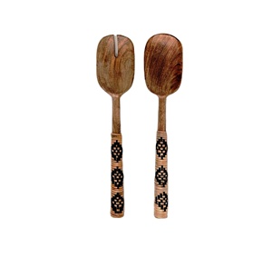 Ensemble de cuillères en bois et résine personnalisées, écologiques, compatibles lave-vaisselle, ustensiles à salade pour la cuisine, fabriquées en Inde - Product Image 1