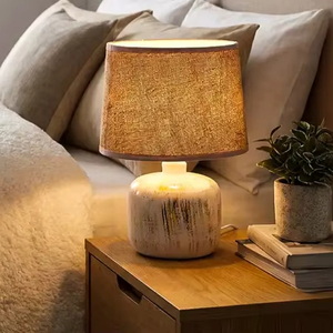 Lampe pour chambre à coucher, salon, bureau, lumière décorative, lampe en bois, lampe en bois au design moderne, lampe de table en bois massif, meilleure qualité - Product Image 1