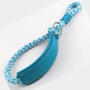 สายรัดข้อมือกันลื่นคุณภาพเยี่ยมแบบกำหนดเองได้ หลายสี สายรัดนิรภัยไม้พาเดลไนลอนหลากสี ปรับได้ ทนทาน ผลิตตามแบบ OEM - Product Image 4