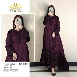 Festive Wear Shalwar Kameez en georgette lourde avec broderie Jari multi-fils, associée à un fond en soie Dupatta et Santoon - Product Image 2