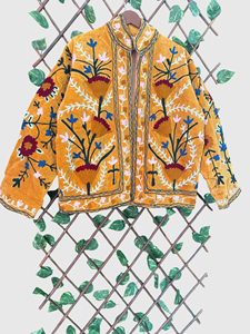 Veste en velours brodée à la main avec des motifs floraux, manches longues, col mandarin, taille plus, vêtements d'automne pour femmes - Product Image 3
