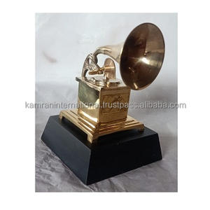 Reproductor de gramófono dorado, gramófono antiguo decorativo - Product Image 2