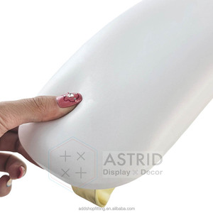 Nail Art Hand Stand Holder Nail Hand Rest Pillow Cojín en forma de U Manicure Soft PU Leather Modern - Product Image 5