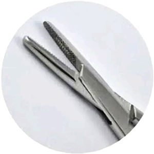 Porte-aiguille manuel Derf Fine Needle Holder (10cm) en carbure de tungstène TC avec manche doré en acier inoxydable, instrument chirurgical pour la chirurgie ophtalmique - Product Image 4